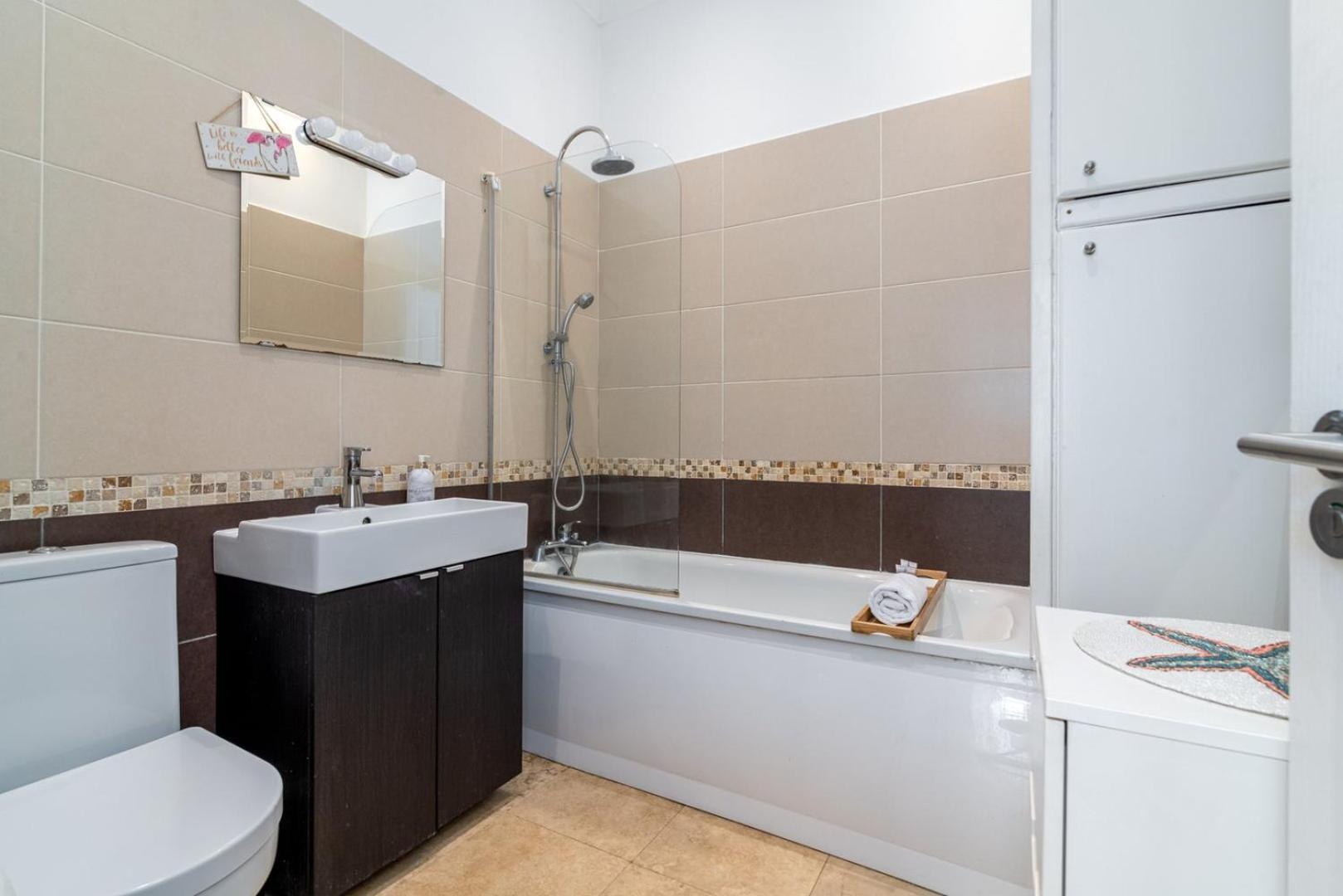 Guestready - Charming Retreat In West Green London Rom bilde